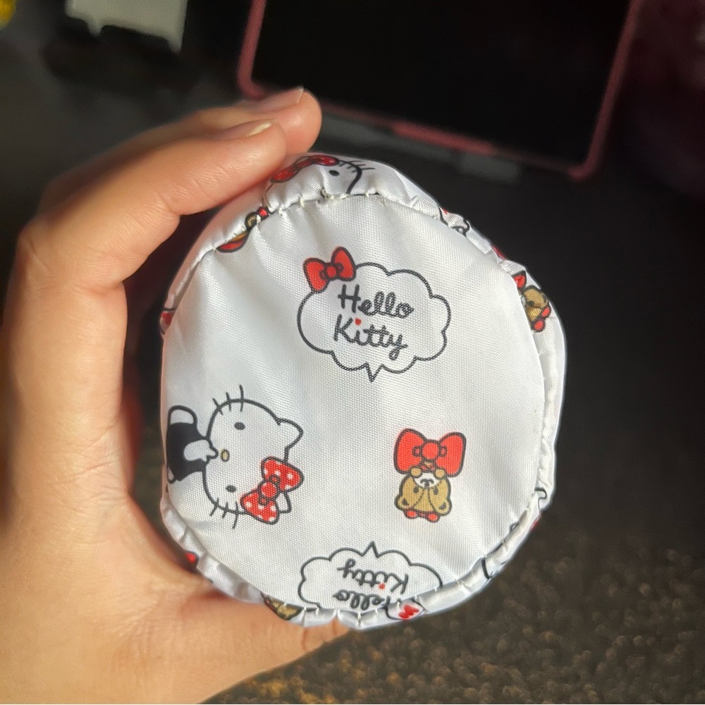Hello Kitty Bags Bundle - Picture 9 of 10
